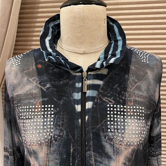 NWOT My Stuff (Boutique Buys By Belinda) Sheer Denim Print Zip Jacket - Picture 3 of 9